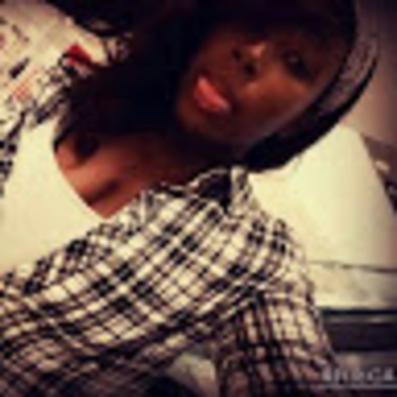 renee_x